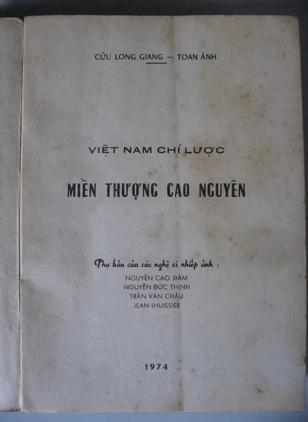 Bìa sách Cao Nguyên Miền Thượng (Thượng)